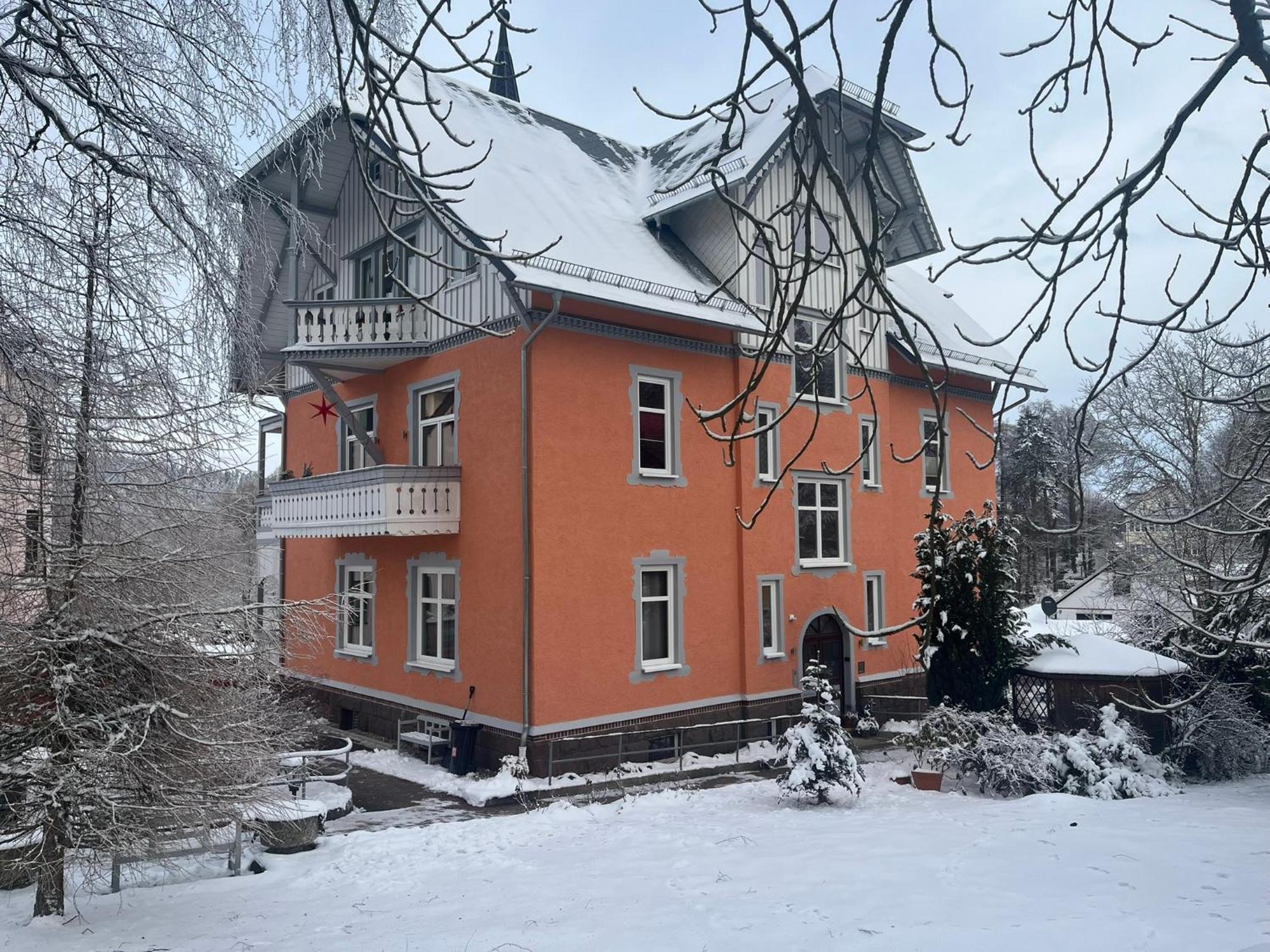 Moderne Ferienwohnung In Alter Villa Georgenthal  Kültér fotó