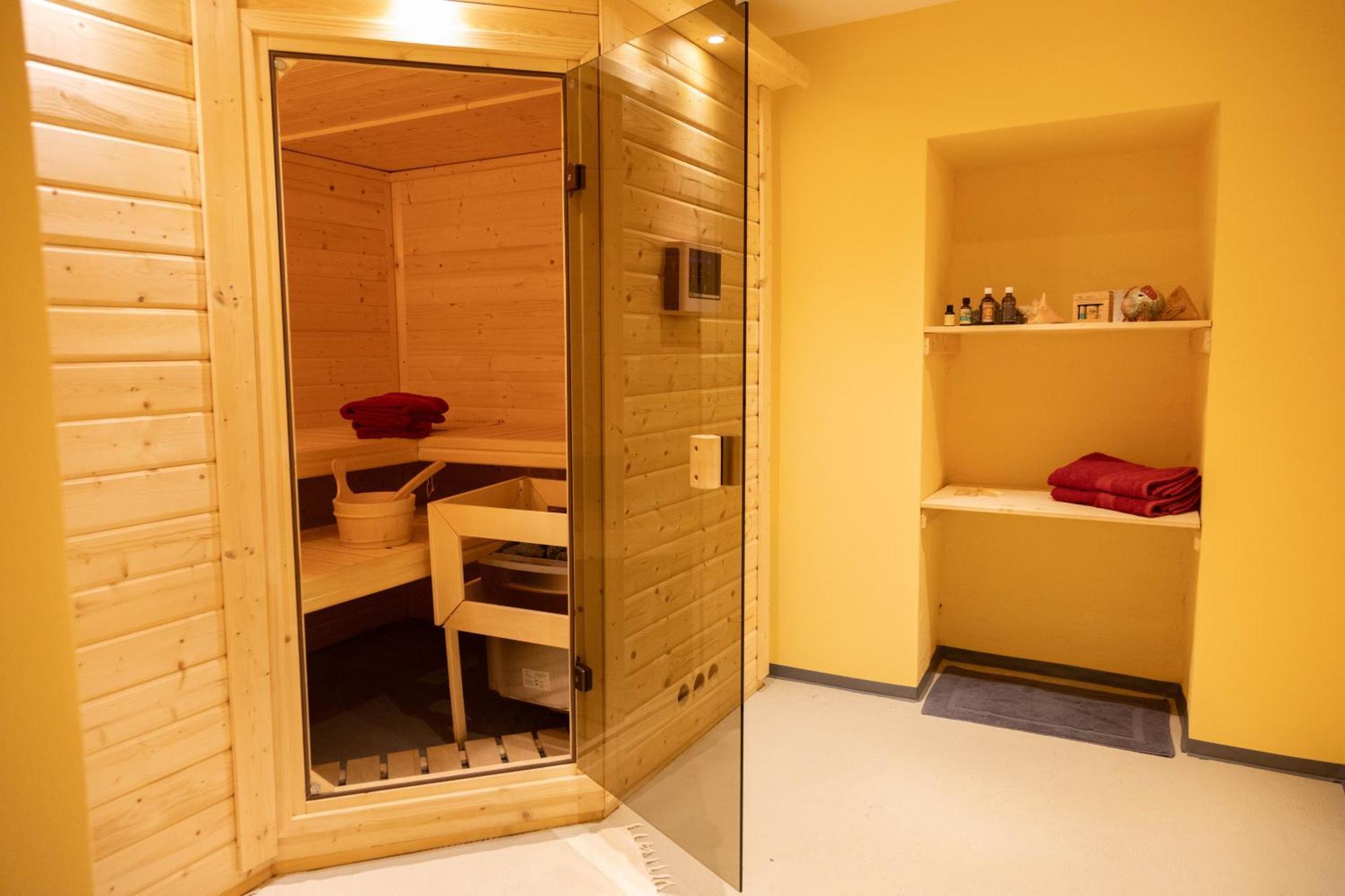 Moderne Ferienwohnung In Alter Villa Georgenthal  Kültér fotó
