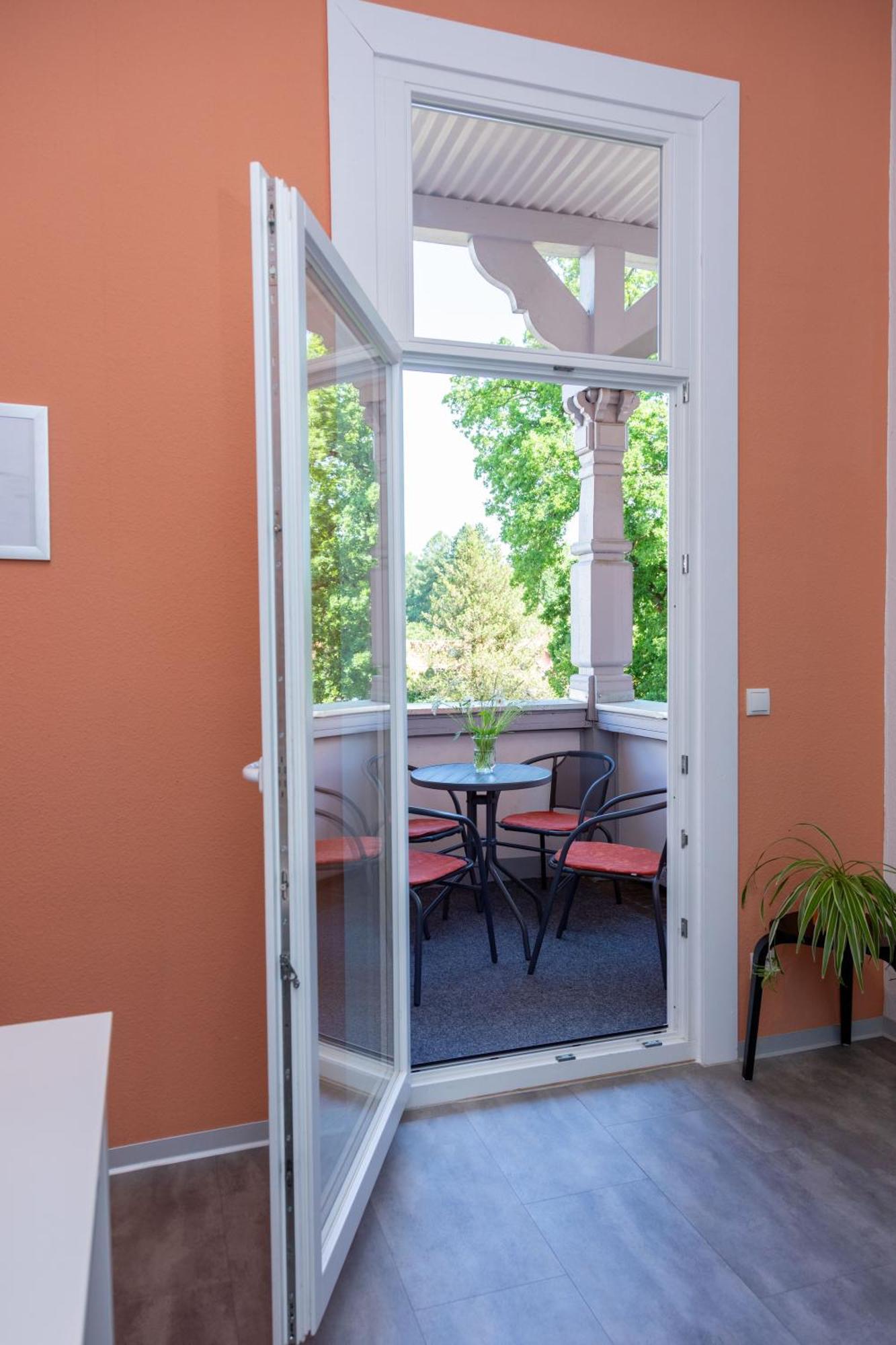 Moderne Ferienwohnung In Alter Villa Georgenthal  Kültér fotó